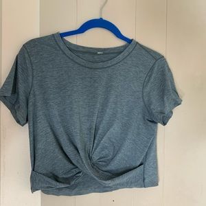 Lululemon crop tee